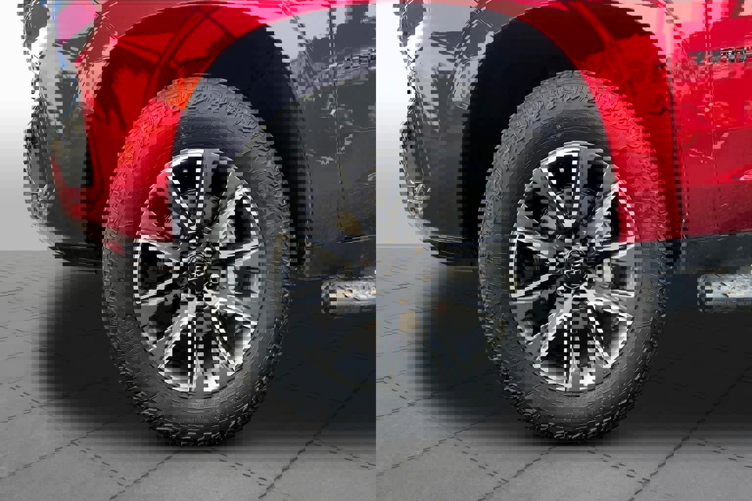 Certified 2024 Chevrolet Tahoe Z71 w/ Luxury Package AWD/4WD image 11