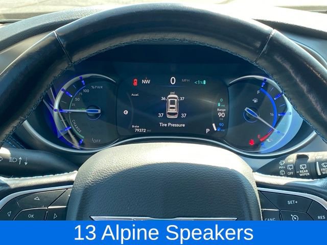 Used 2021 Chrysler Pacifica Touring-L image 9