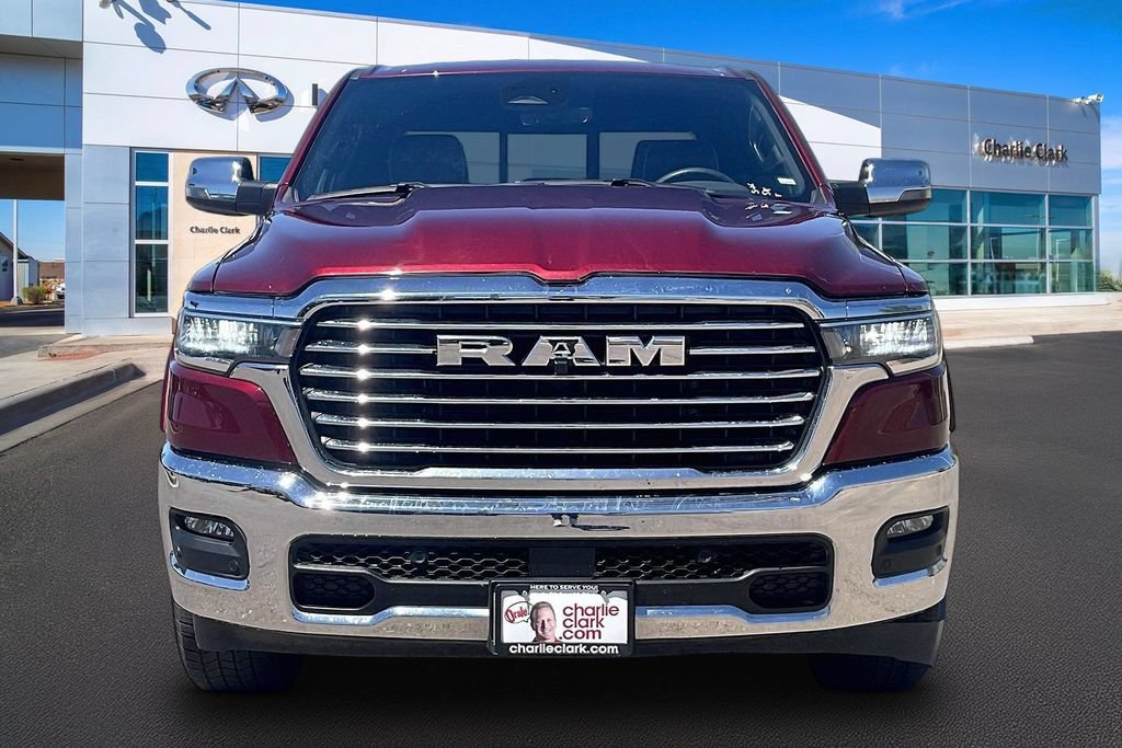 Used 2025 RAM 1500 Laramie AWD/4WD image 3