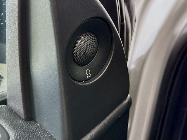 Used 2018 Lincoln Navigator L Select RWD image 20