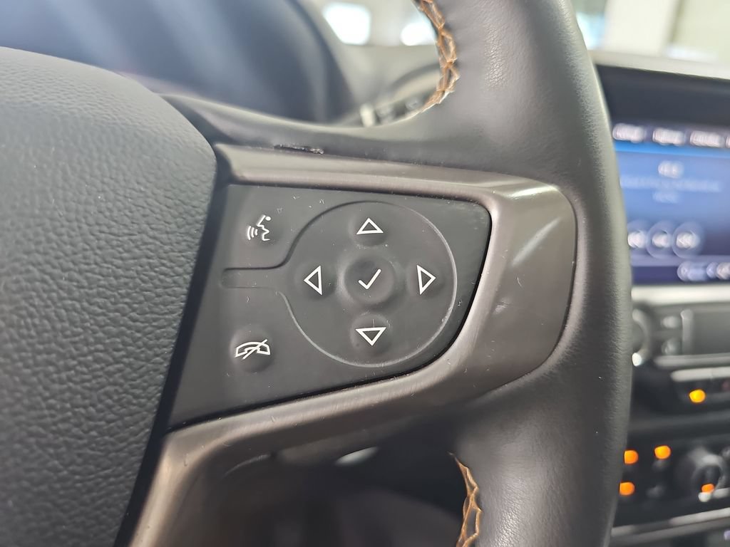 Certified 2023 GMC Terrain AT4 w/ Tech Package AWD/4WD image 23