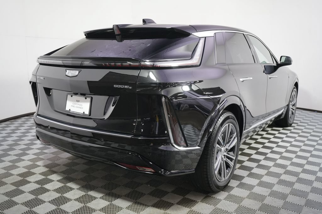 Certified 2024 Cadillac Lyriq Luxury w/ LPO, Floor Liner Package AWD/4WD image 6