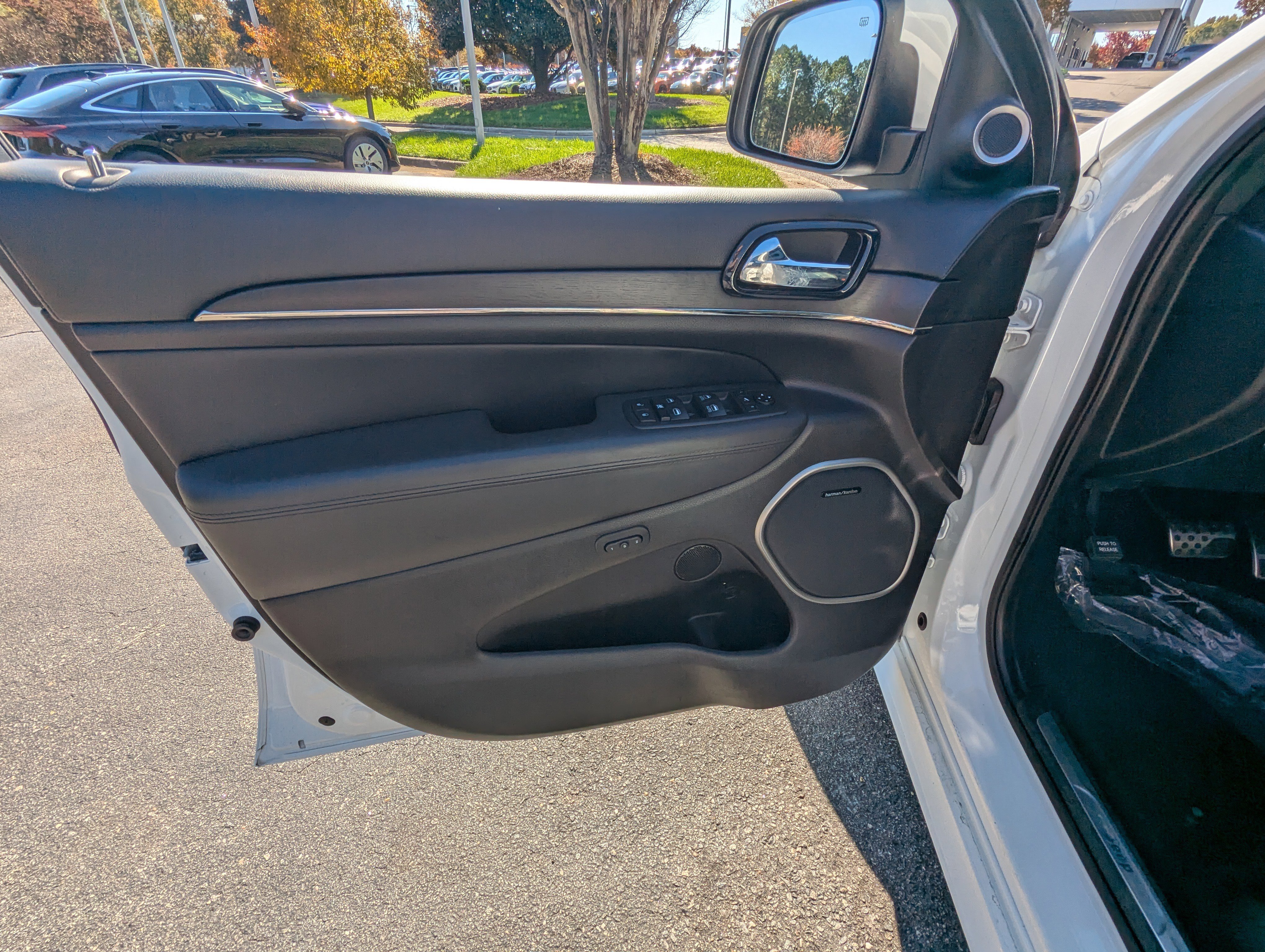 Used 2021 Jeep Grand Cherokee High Altitude image 18