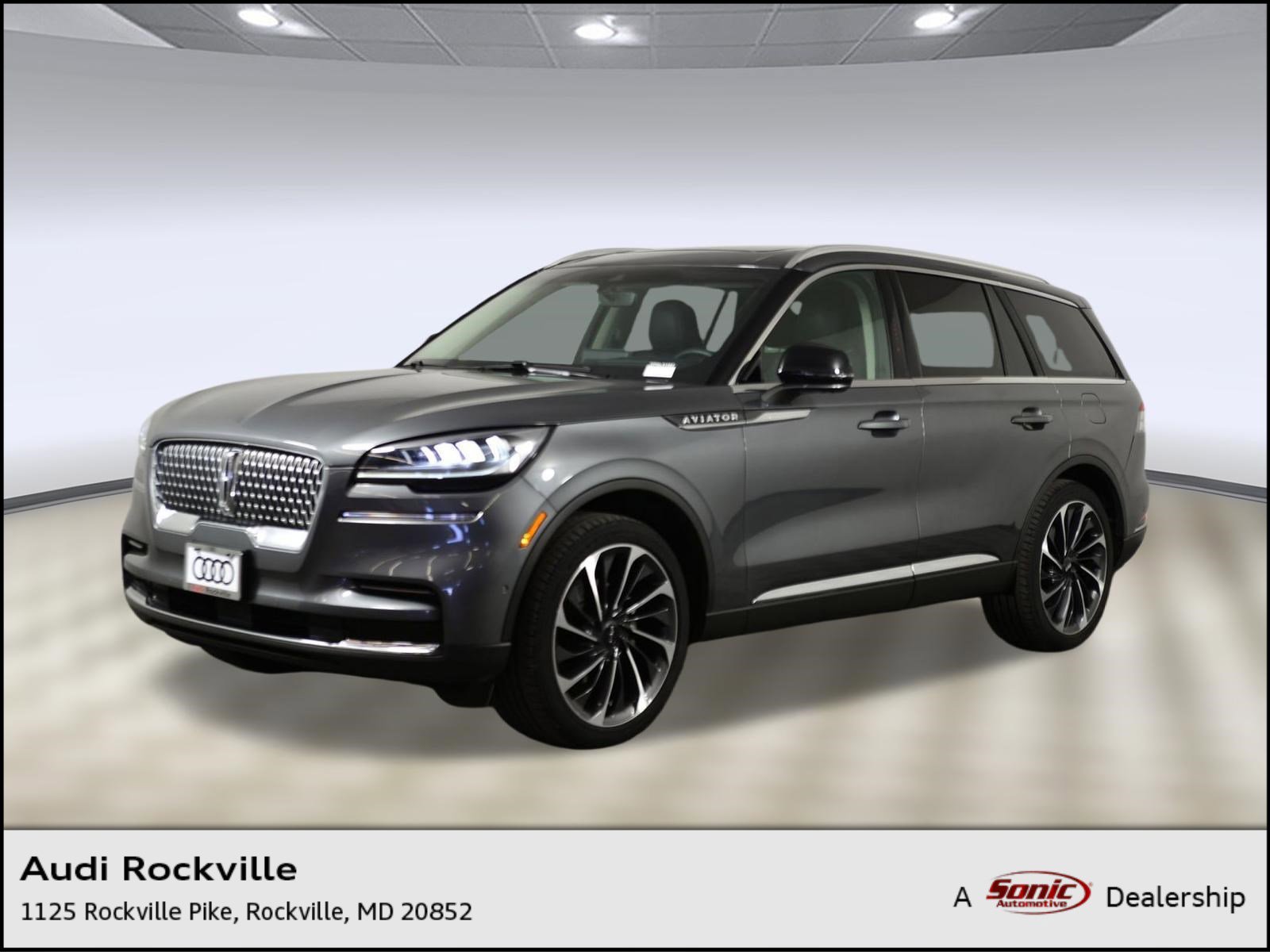 Used 2023 Lincoln Aviator Reserve w/ Equipment Group 201A image 1