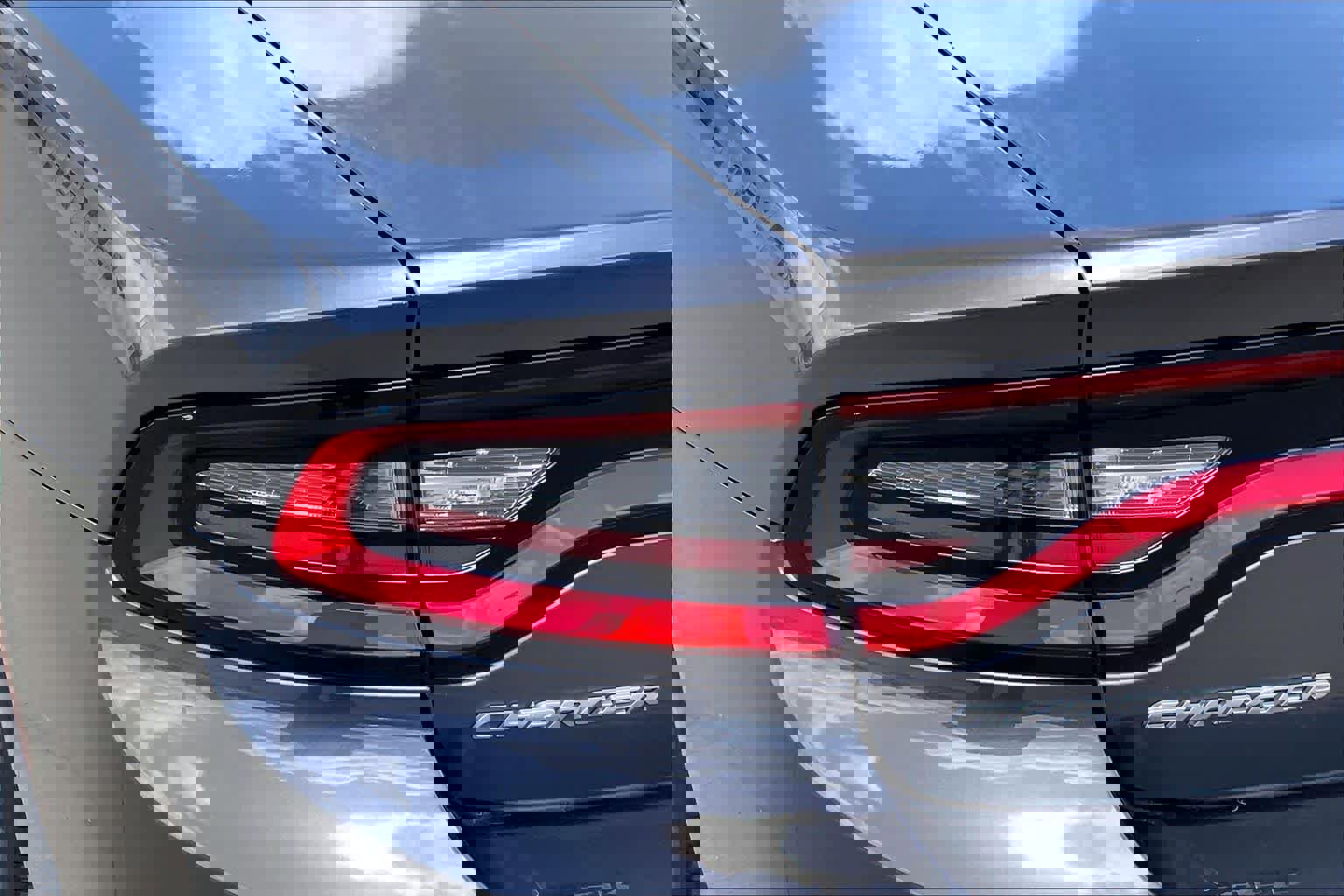 Used 2022 Dodge Charger SXT image 28