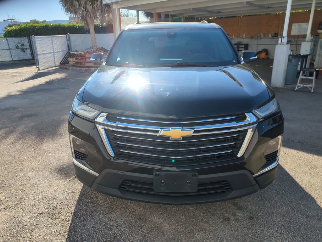Used 2024 Chevrolet Traverse LT image 4