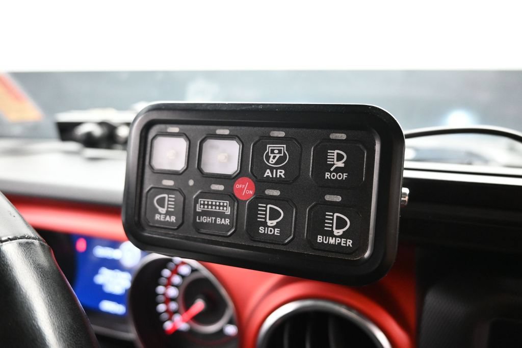 Used 2020 Jeep Wrangler Unlimited Rubicon AWD/4WD image 34