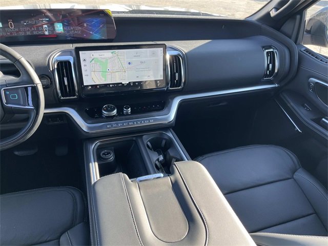 New 2025 Ford Expedition Max Platinum w/ Stealth Appearance Package image 15