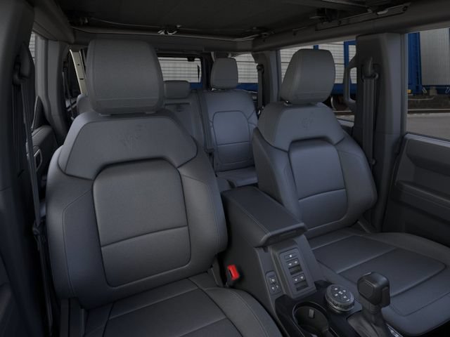 New 2026 Ford Bronco Outer Banks w/ Sasquatch Package AWD/4WD image 11