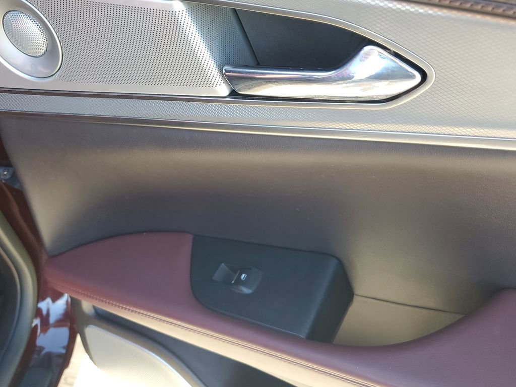 Used 2019 Lincoln Nautilus Black Label image 49