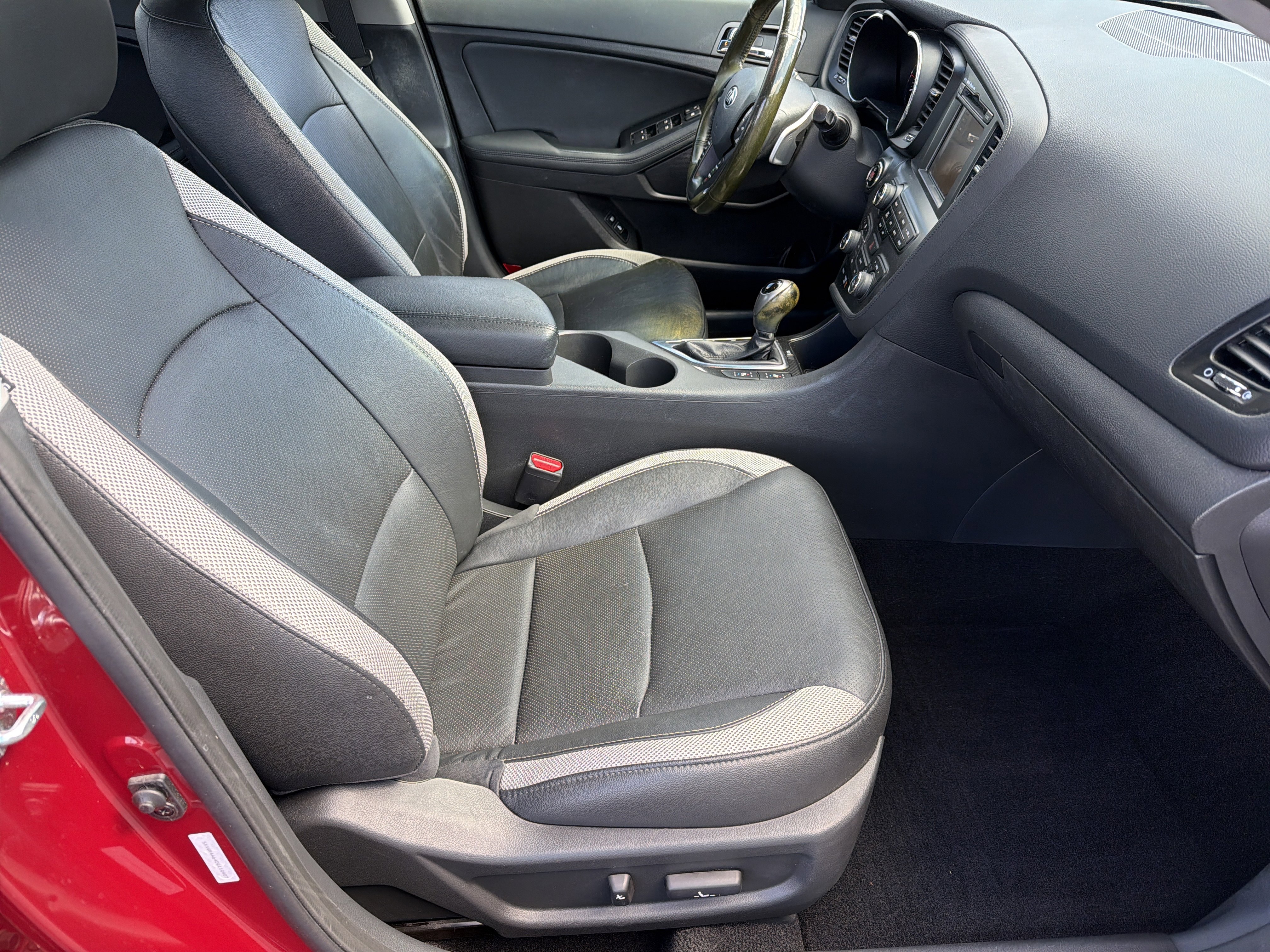 Used 2013 Kia Optima SX w/ Premium Touring Pkg image 12