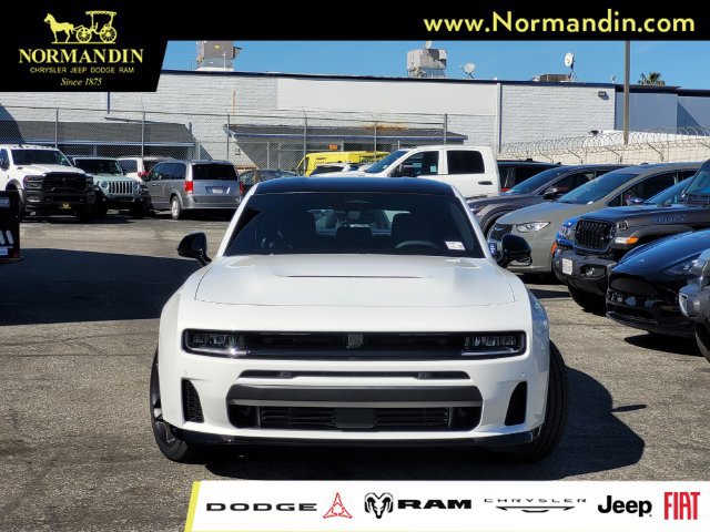New 2026 Dodge Charger Scat Pack w/ Blacktop Package AWD/4WD image 2