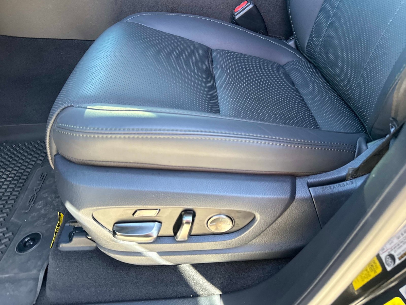 Certified 2025 Lexus LX 700h Overtrail image 20