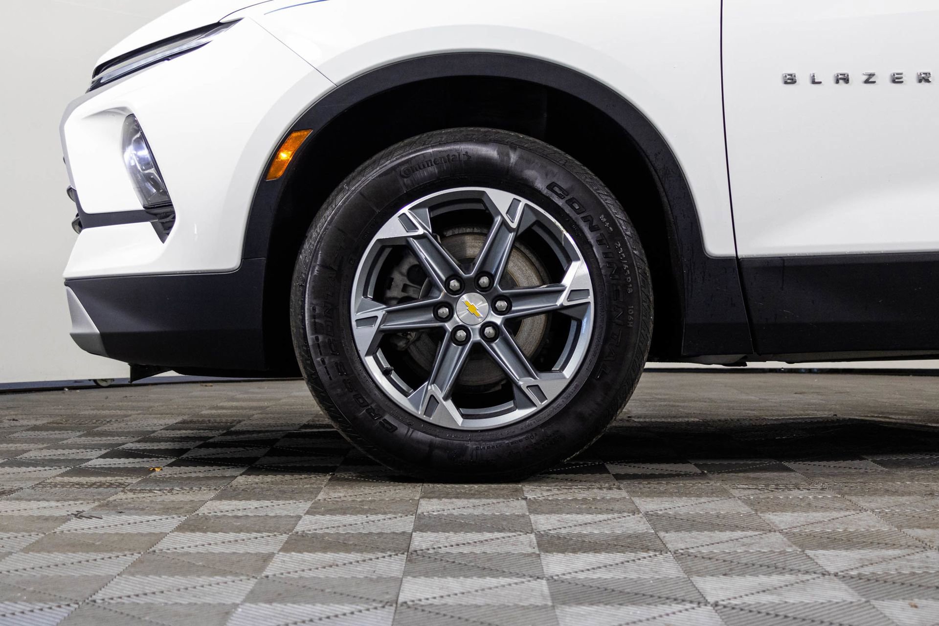 Certified 2023 Chevrolet Blazer LT w/ Driver Confidence Package image 43