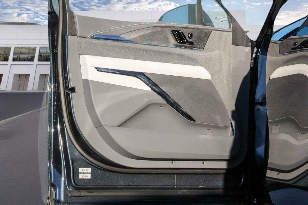 New 2026 Cadillac Escalade IQ Luxury 1 AWD/4WD image 30