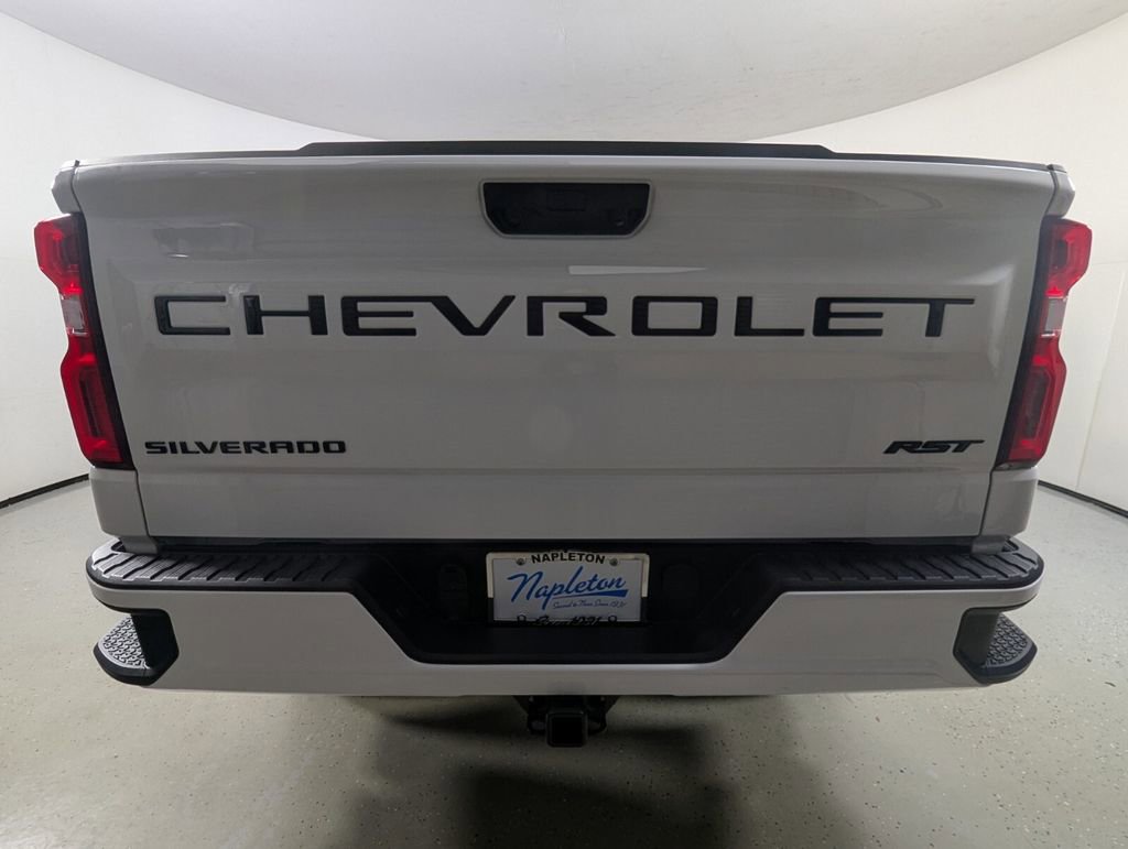 Used 2026 Chevrolet Silverado 1500 RST w/ RST Select Package RWD image 7