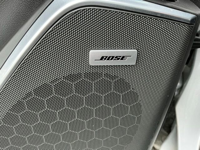 Used 2019 Cadillac Escalade Premium Luxury image 36