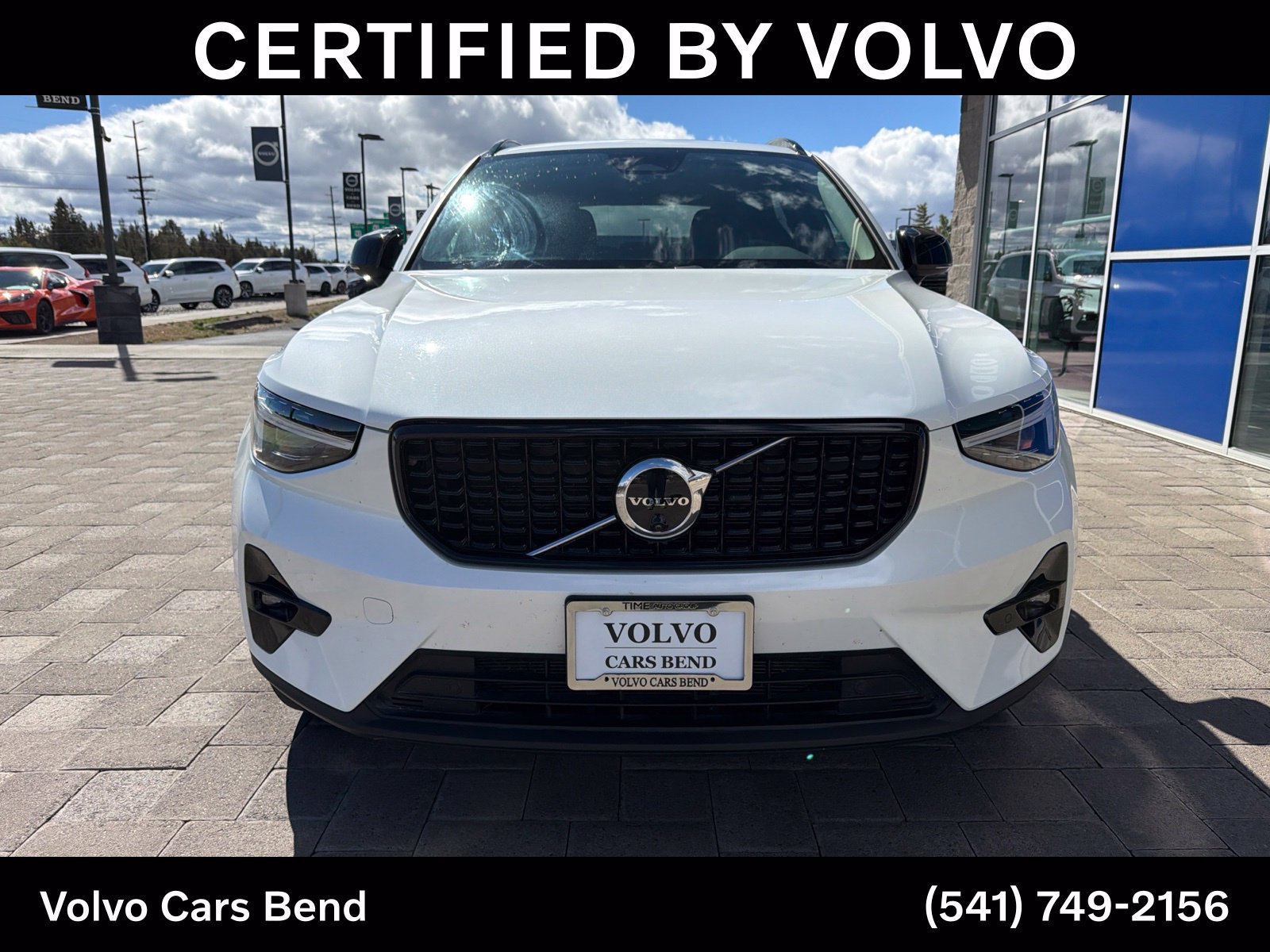 Certified 2026 Volvo XC40 B5 Plus AWD/4WD image 3
