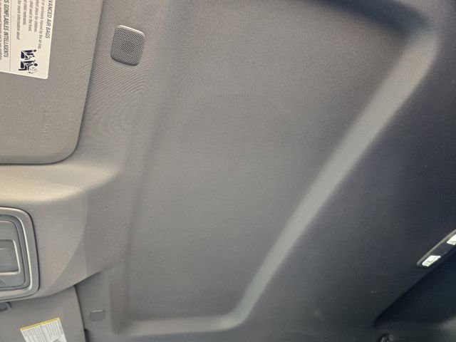 Used 2025 Chevrolet Silverado 2500 Custom w/ Custom Value Package image 27