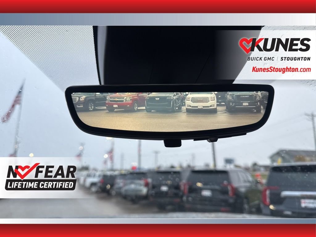 Used 2025 GMC Yukon AT4 image 35