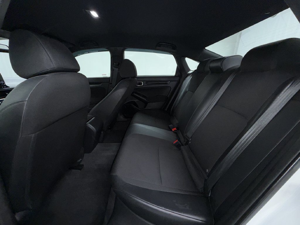 Used 2023 Honda Civic Sport image 15
