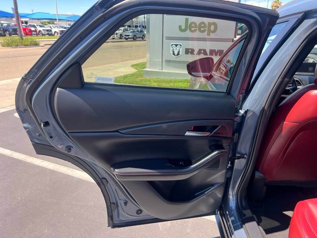 Used 2025 MAZDA CX-30 AWD 2.5 S w/ Preferred Package image 37