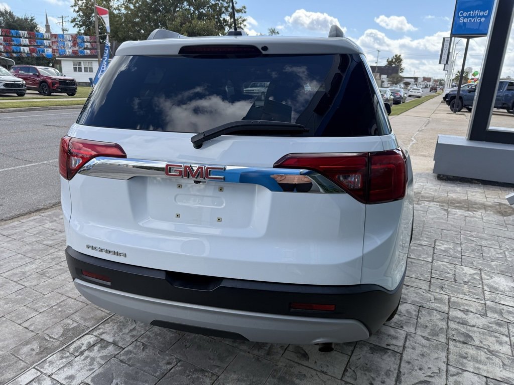 Certified 2019 GMC Acadia SLE image 3