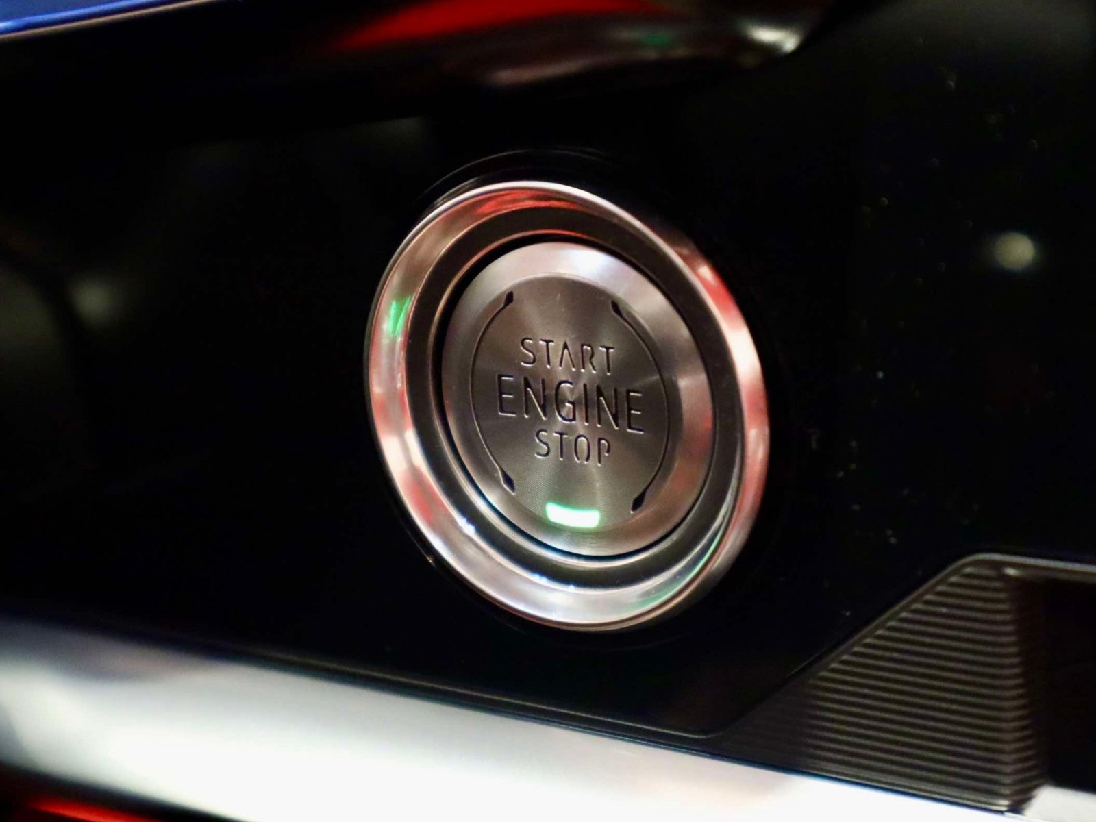 Used 2024 Chevrolet Corvette Z06 RWD image 37