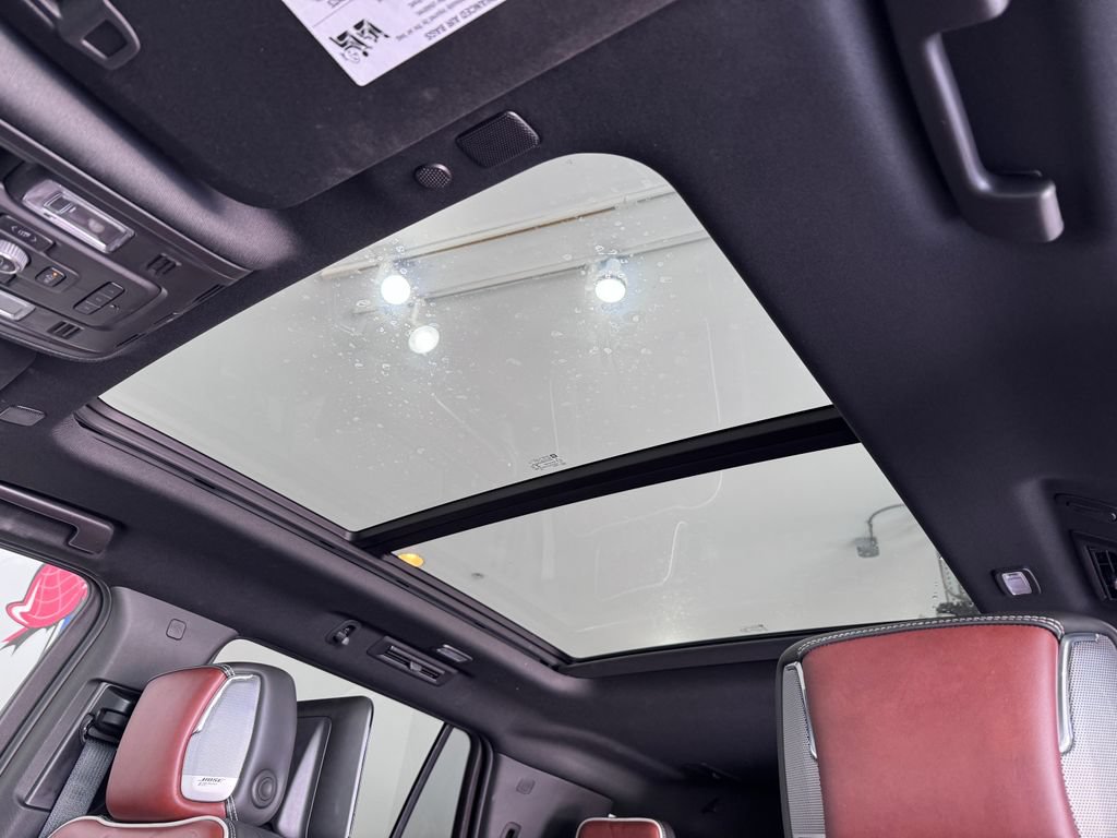 Certified 2023 GMC Yukon Denali Ultimate AWD/4WD image 23