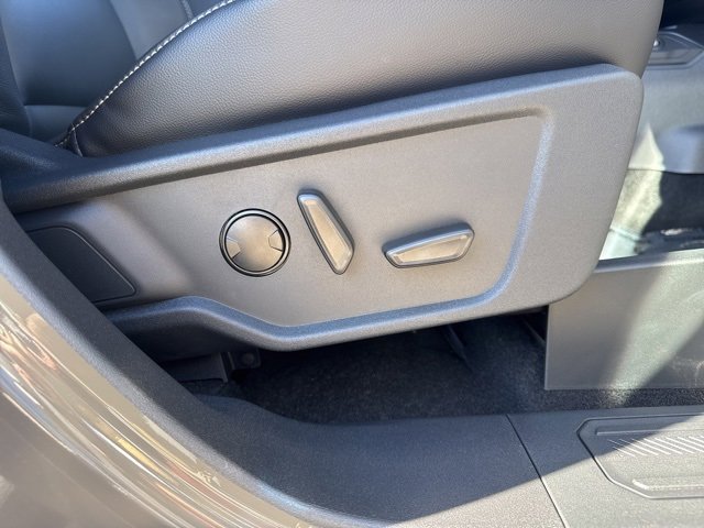 New 2025 Ford Bronco Outer Banks w/ Black Appearance Package image 35