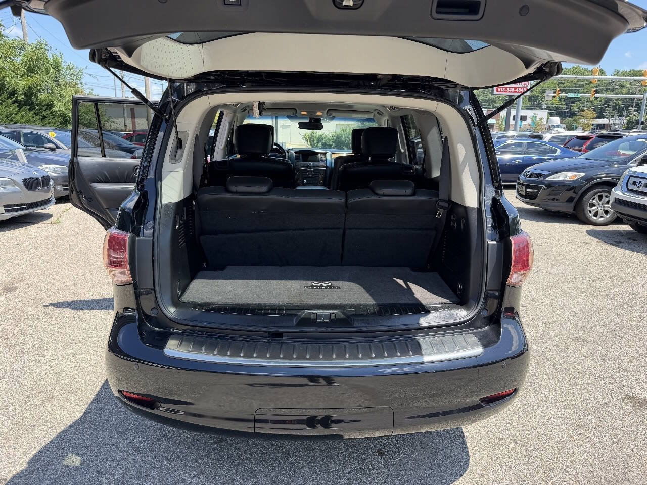 Used 2012 INFINITI QX56 4WD w/ Theater Pkg image 10