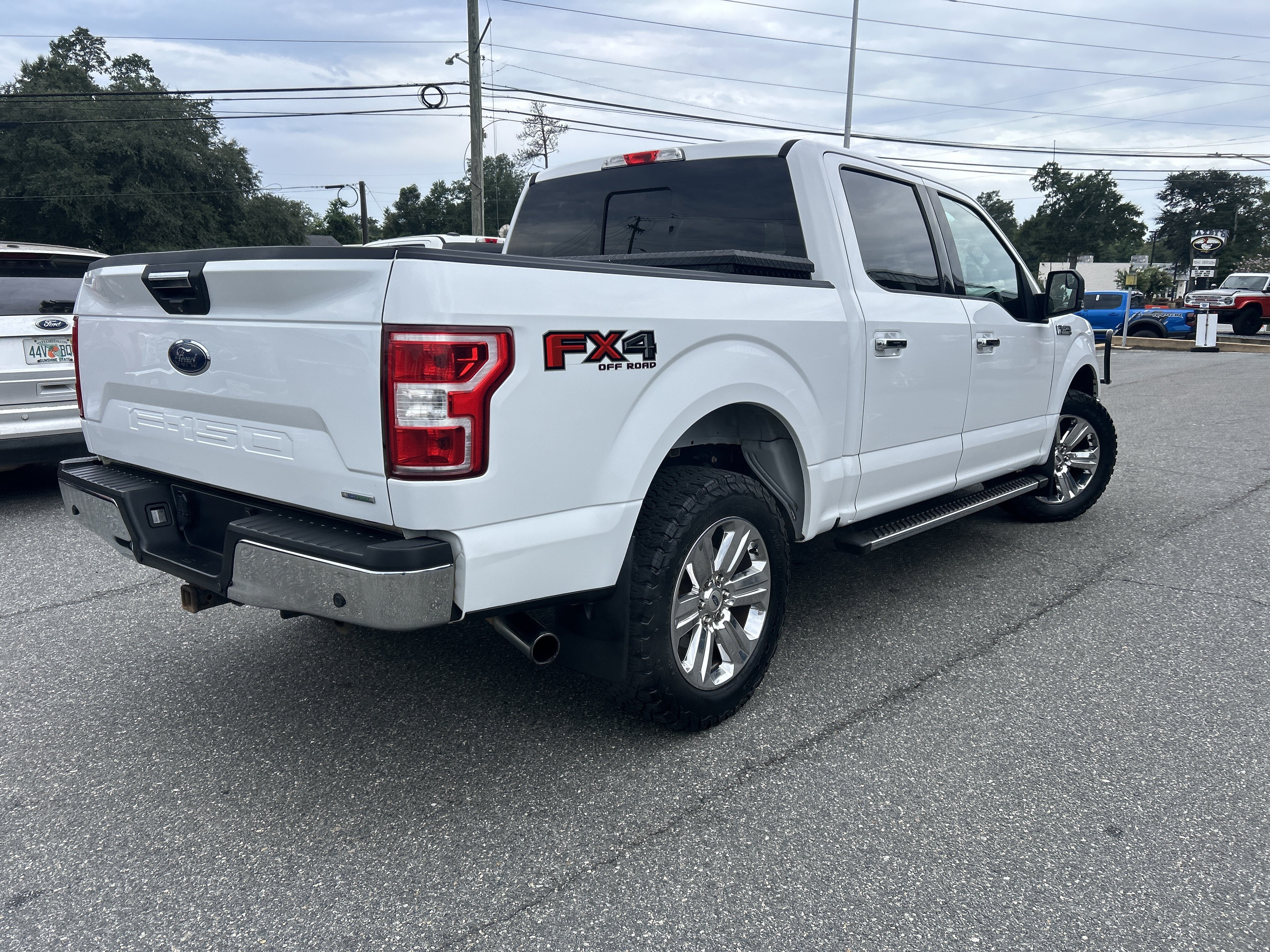 Used 2019 Ford F150 XLT w/ Equipment Group 302A Luxury AWD/4WD image 7