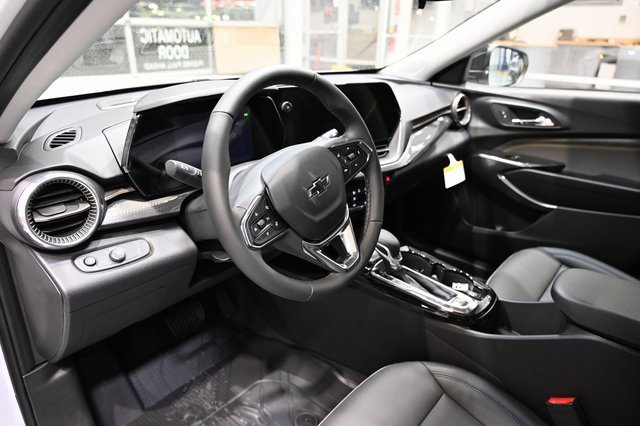 New 2026 Chevrolet Trax ACTIV w/ Sunroof Package image 20