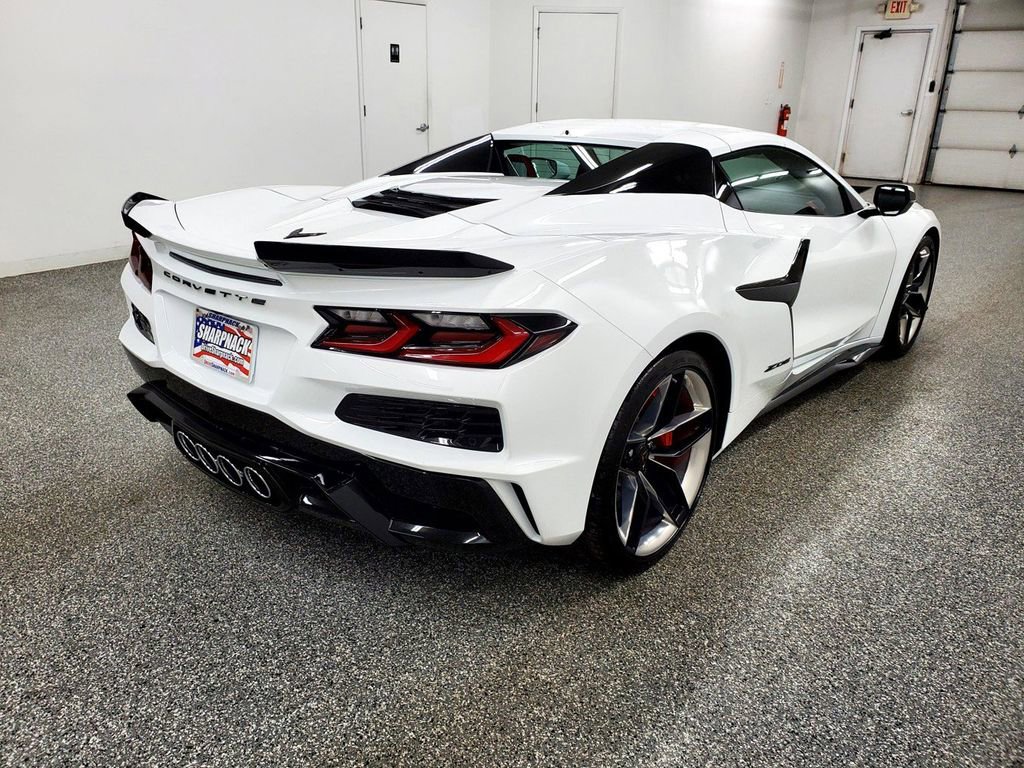 New 2026 Chevrolet Corvette Z06 image 4