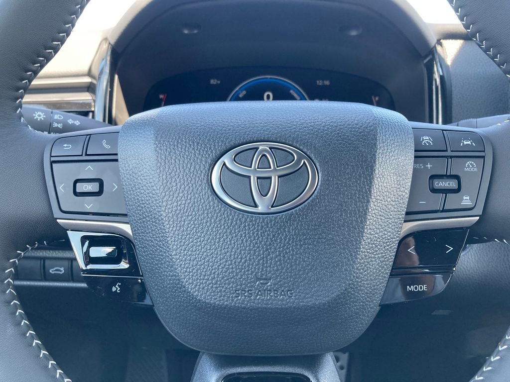 New 2026 Toyota Camry SE image 18