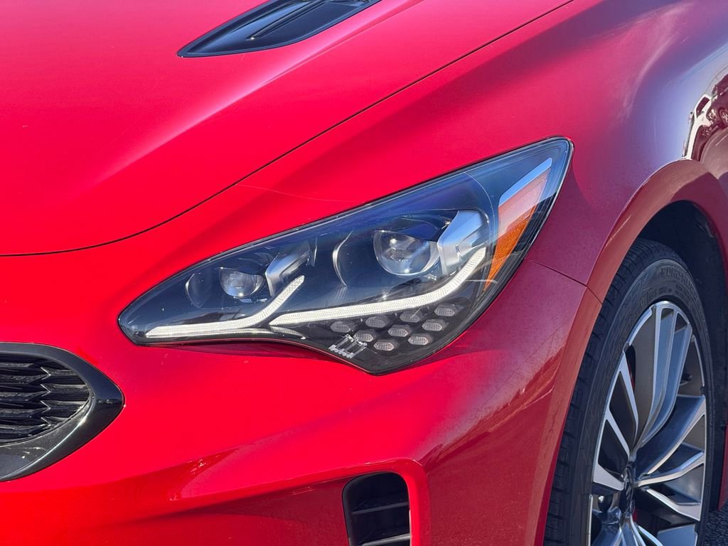 Used 2019 Kia Stinger Premium image 10