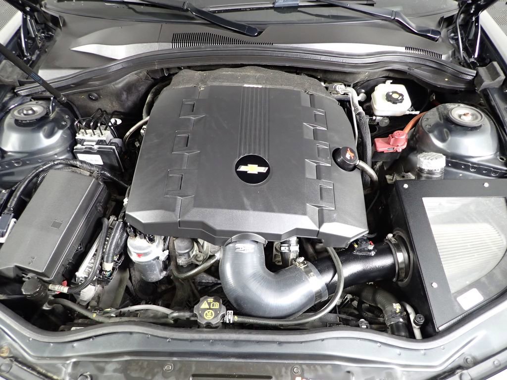 Used 2015 Chevrolet Camaro LT w/ RS Package image 6