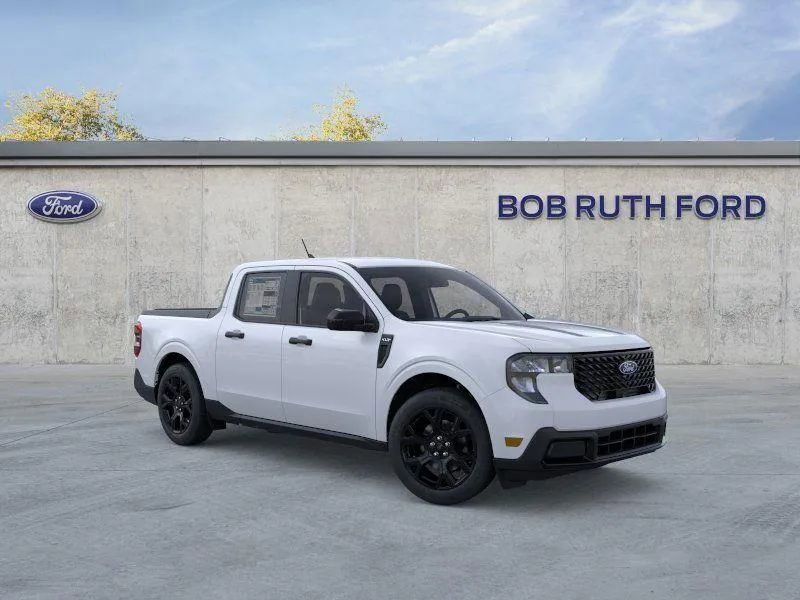 New 2026 Ford Maverick XLT w/ Equipment Group 301A image 7
