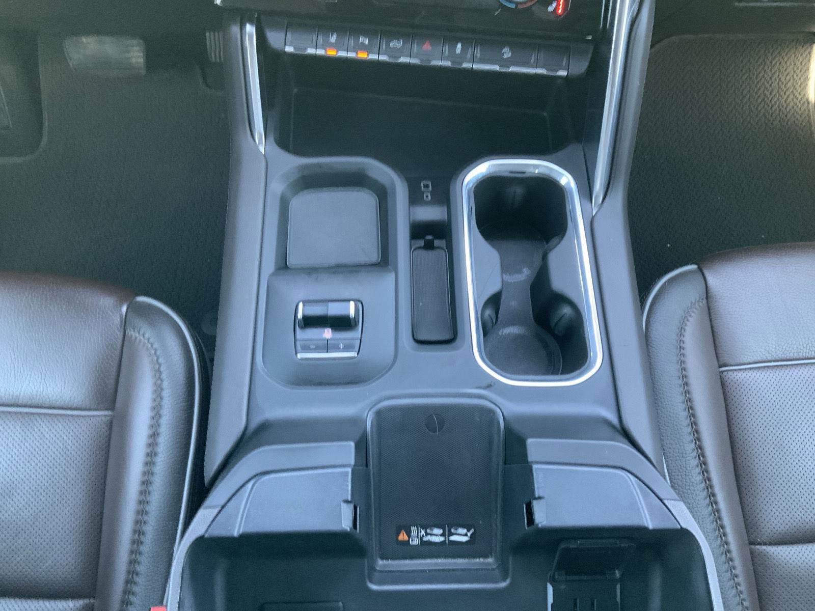 Used 2024 GMC Sierra 3500 Denali image 49