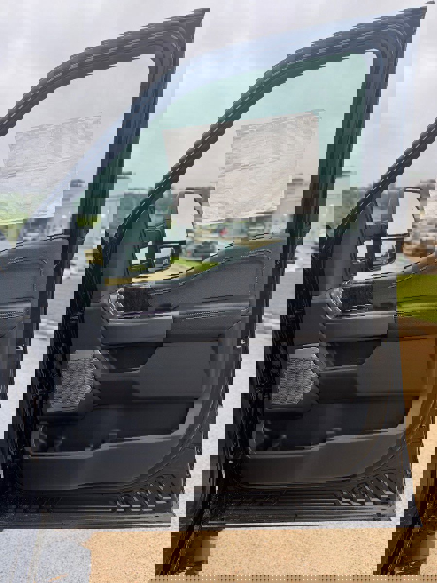 New 2023 Ford F250 Lariat w/ Lariat Ultimate Package image 50