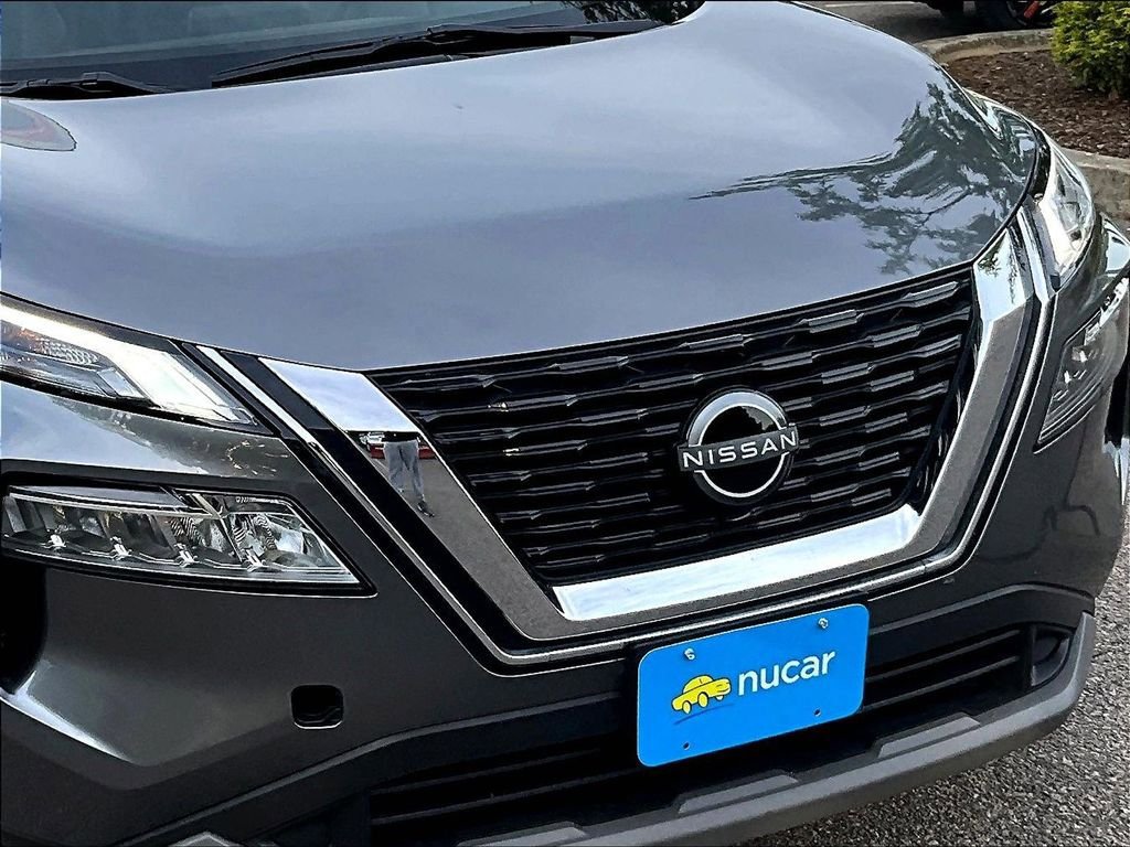 Used 2023 Nissan Rogue SV AWD/4WD image 30