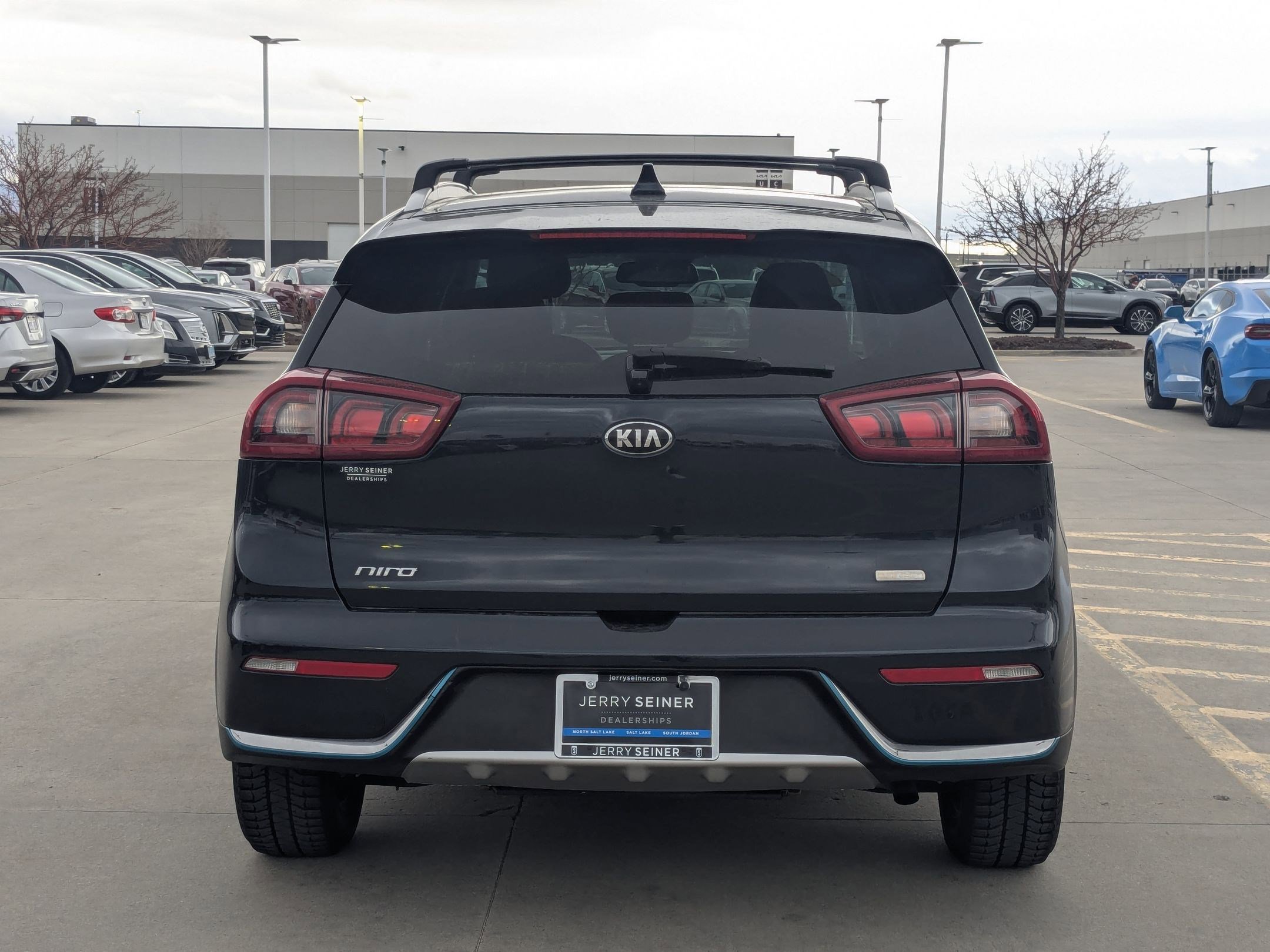 Used 2019 Kia Niro EX image 4