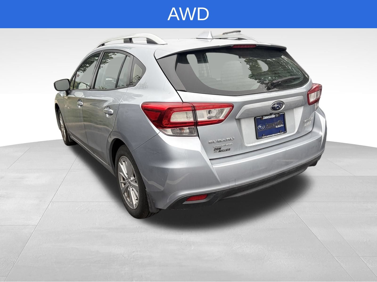 Used 2017 Subaru Impreza 2.0i Premium AWD/4WD image 3