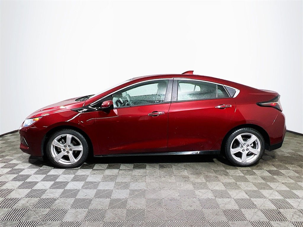 Used 2017 Chevrolet Volt LT w/ Comfort Package image 5