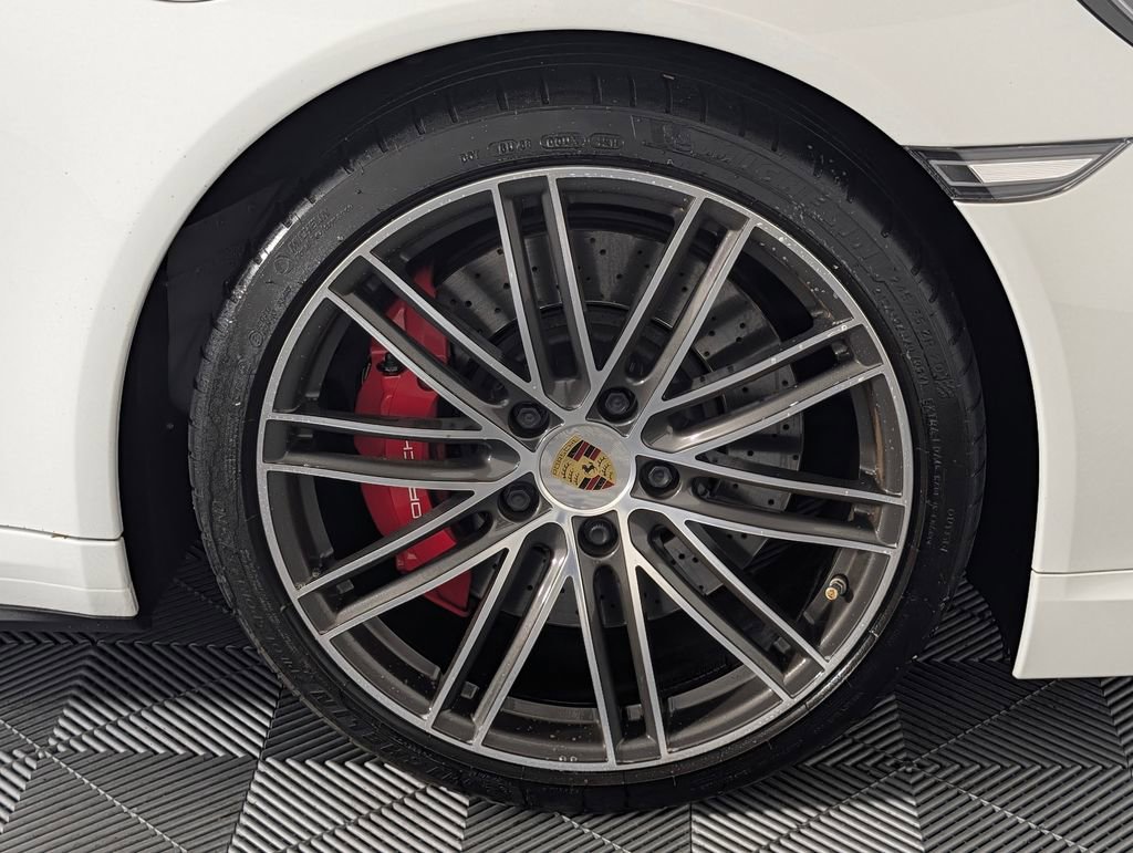 Certified 2019 Porsche 911 Turbo image 14