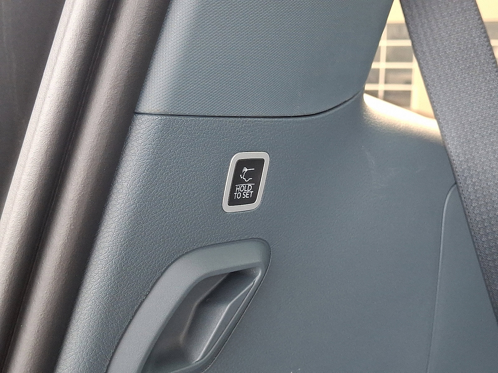 Used 2024 Jeep Grand Wagoneer Series III image 32