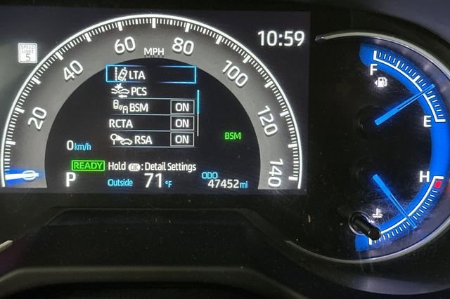 Used 2023 Toyota RAV4 LE AWD/4WD image 29