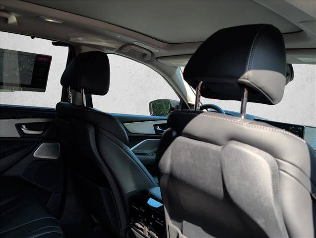 Used 2025 Acura MDX FWD w/ Technology Package image 24