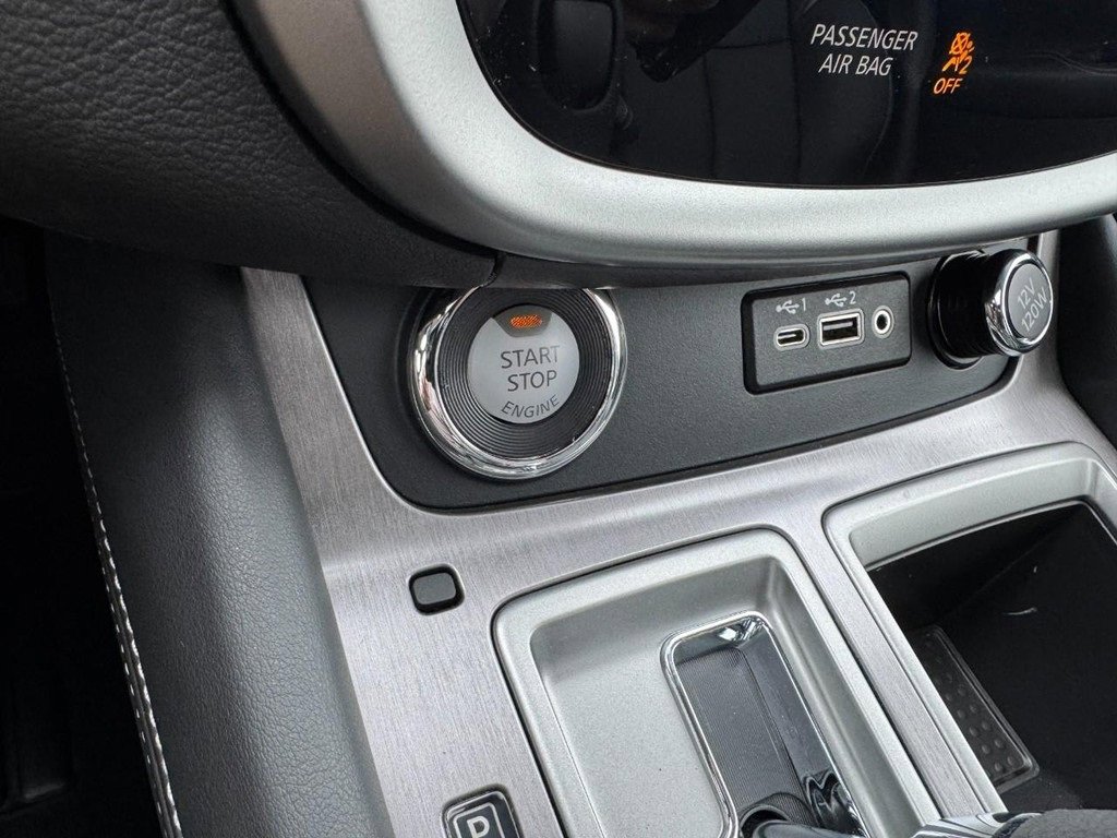 Used 2024 Nissan Murano SL image 24