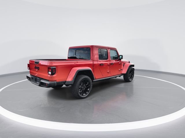 Used 2025 Jeep Gladiator Sport image 8